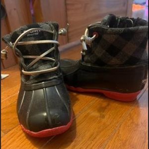 Sperry duck boots